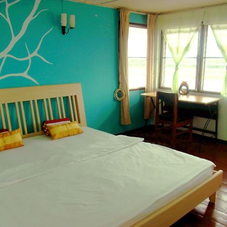 28 Rachabutr Hostel Ubon Ratchathani Phòng bức ảnh