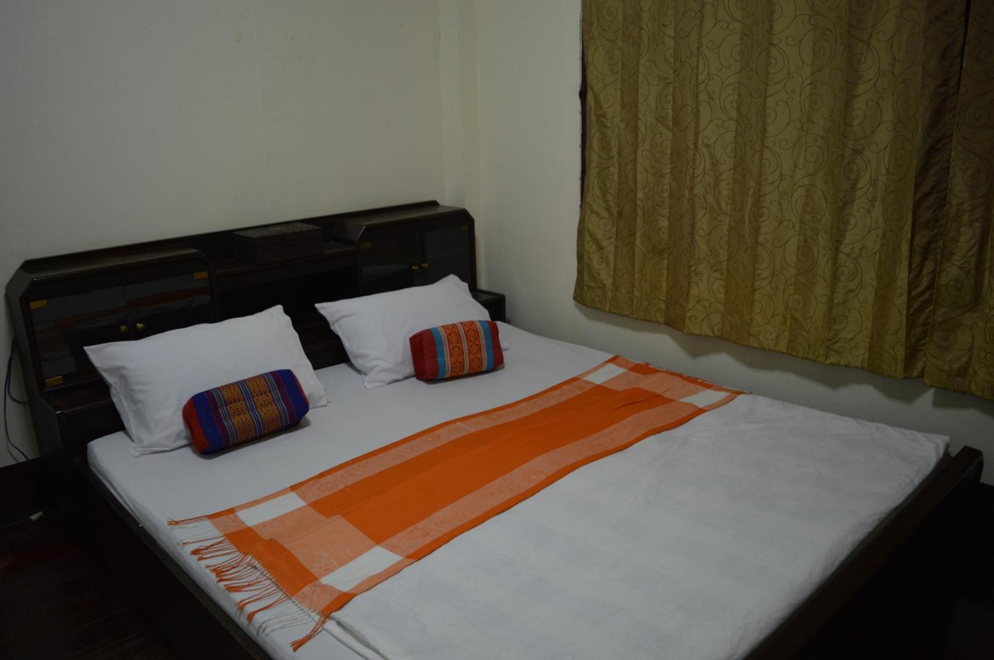 28 Rachabutr Hostel Ubon Ratchathani Phòng bức ảnh
