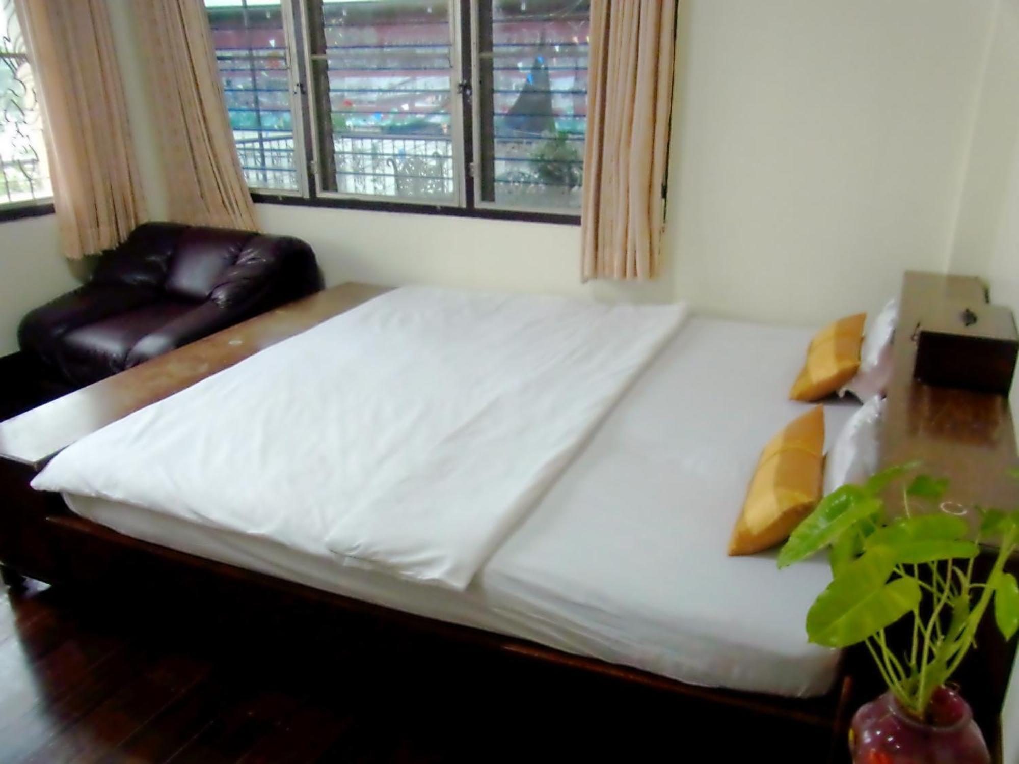 28 Rachabutr Hostel Ubon Ratchathani Phòng bức ảnh
