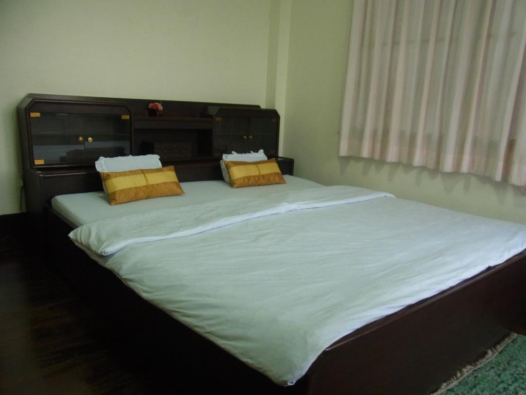 28 Rachabutr Hostel Ubon Ratchathani Phòng bức ảnh