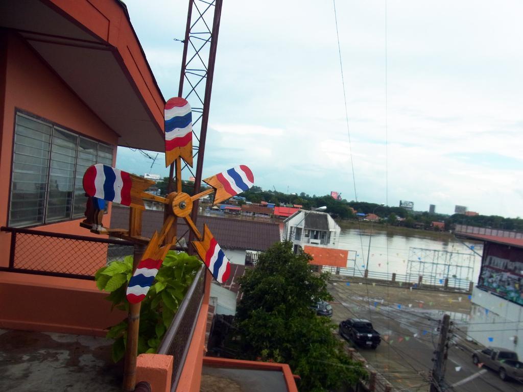 28 Rachabutr Hostel Ubon Ratchathani Ngoại thất bức ảnh